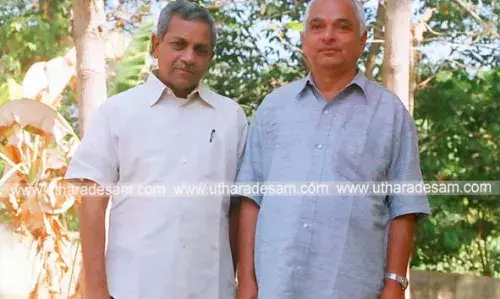 പിറവിയും എ കെ ജി യും-ഷാജി എന് കരുണിന്റെ കാഞ്ഞങ്ങാട്ട് പിറന്ന രാഷ്ട്രീയ ചലച്ചിത്രങ്ങള് പിറവിയും എ കെ ജി യും-ഷാജി എന് കരുണിന്റെ കാഞ്ഞങ്ങാട്ട് പിറന്ന രാഷ്ട്രീയ ചലച്ചിത്രങ്ങള്