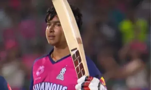 രാജ്യാന്തര ട്വന്റി 20യില്‍ സെഞ്ച്വറി നേടുന്ന പ്രായം കുറഞ്ഞ താരമെന്ന റെക്കോര്‍ഡ് സ്വന്തമാക്കി 14കാരനായ വൈഭവ് സൂര്യവന്‍ഷി