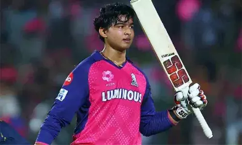 എല്ലാ കണ്ണുകളും വൈഭവിന് മേല്‍; അടുത്ത വര്‍ഷം നടക്കുന്ന ടി20 ലോകകപ്പില്‍ സൂര്യവന്‍ഷിക്ക് കളിക്കാന്‍ കഴിയുമോ? ഐസിസി കനിയുമെന്ന പ്രതീക്ഷയില്‍ ആരാധകര്‍