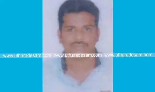 കുഞ്ചത്തൂരില് ലോറിയുടെ പിറകില് സ്കൂട്ടര് ഇടിച്ച് നയാബസാര് സ്വദേശി മരിച്ചു കുഞ്ചത്തൂരില് ലോറിയുടെ പിറകില് സ്കൂട്ടര് ഇടിച്ച് നയാബസാര് സ്വദേശി മരിച്ചു