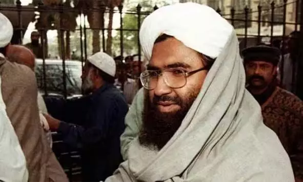 ഓപ്പറേഷന് സിന്ദൂര്: ജയ് ഷെ മുഹമ്മദ് സ്ഥാപകന് മസൂദ് അസ് ഹറിന്റെ 14 കുടുംബാംഗങ്ങള് അടക്കം 70 ഭീകരര് കൊല്ലപ്പെട്ടു ഓപ്പറേഷന് സിന്ദൂര്: ജയ് ഷെ മുഹമ്മദ് സ്ഥാപകന് മസൂദ് അസ് ഹറിന്റെ 14 കുടുംബാംഗങ്ങള് അടക്കം 70 ഭീകരര് കൊല്ലപ്പെട്ടു