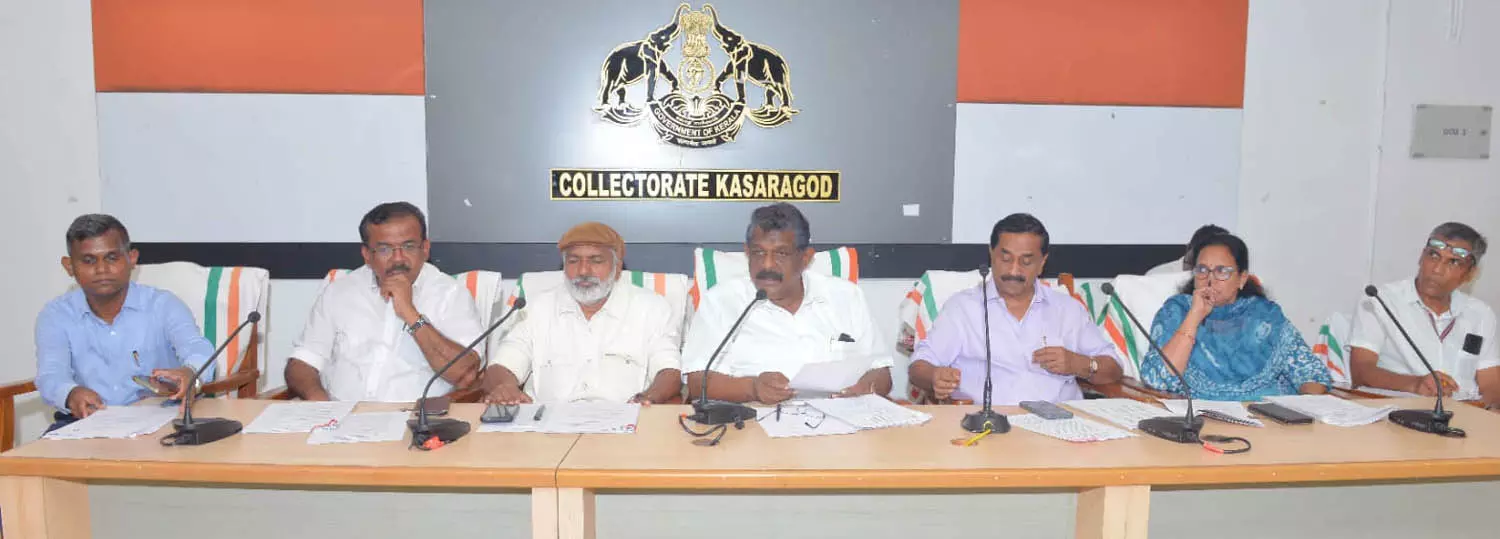 കാസര്കോട്ട് നിയമസഭാ സമിതി പരിഗണിച്ചത് 31 പരാതികള്; കൂടുതലും ഭൂമി സംബന്ധമായത് കാസര്കോട്ട് നിയമസഭാ സമിതി പരിഗണിച്ചത് 31 പരാതികള്; കൂടുതലും ഭൂമി സംബന്ധമായത്