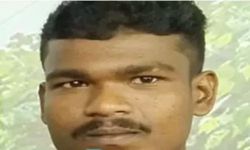 ഛര്ദ്ദിച്ച് അവശനിലയിലായ യുവാവ് ആസ്പത്രിയില് മരിച്ചു ഛര്ദ്ദിച്ച് അവശനിലയിലായ യുവാവ് ആസ്പത്രിയില് മരിച്ചു