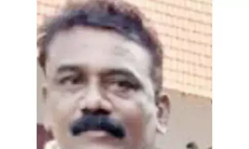 രാത്രി ഭക്ഷണം കഴിച്ച് ഉറങ്ങാന് കിടന്ന ഗൃഹനാഥന് രാവിലെ മരിച്ച നിലയില് രാത്രി ഭക്ഷണം കഴിച്ച് ഉറങ്ങാന് കിടന്ന ഗൃഹനാഥന് രാവിലെ മരിച്ച നിലയില്