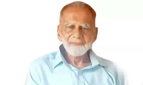 എസ്.എം വിദ്യാനഗര് അറിവിന് പിന്നാലെ അവസാന കാലം വരെ സഞ്ചരിച്ച വിദ്യാര്ത്ഥി എസ്.എം വിദ്യാനഗര് അറിവിന് പിന്നാലെ അവസാന കാലം വരെ സഞ്ചരിച്ച വിദ്യാര്ത്ഥി