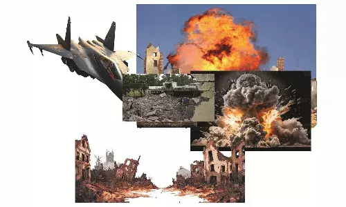 യുദ്ധം അരികെയെത്തുമ്പോള്‍...