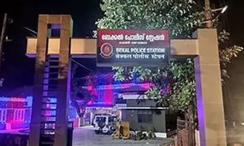 പള്ളിക്കരയില് വീട്ടില് അതിക്രമിച്ച് കയറി ദമ്പതികളെ മര്ദ്ദിച്ചതായി പരാതി പള്ളിക്കരയില് വീട്ടില് അതിക്രമിച്ച് കയറി ദമ്പതികളെ മര്ദ്ദിച്ചതായി പരാതി