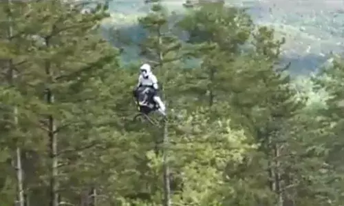 ഇതാ എയര്‍ ബൈക്ക്; ബൈക്കിനേക്കാള്‍ ഭാരം കുറവ്; മണിക്കൂറില്‍ വേഗത 200 കി.മീ