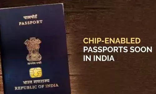 ഹൈടെക് ഇ-പാസ്പോര്ട്ട് പുറത്തിറക്കി ഇന്ത്യ; ആദ്യഘട്ടത്തില് പ്രധാനനഗരങ്ങളില് ഹൈടെക് ഇ-പാസ്പോര്ട്ട് പുറത്തിറക്കി ഇന്ത്യ; ആദ്യഘട്ടത്തില് പ്രധാനനഗരങ്ങളില്