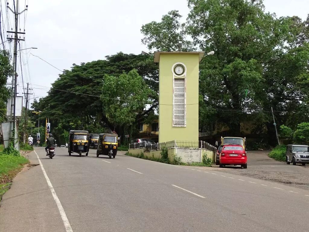 യാത്രക്കാരുടെ ശ്രദ്ധയ്ക്ക് : റോഡ് അടച്ചിടും യാത്രക്കാരുടെ ശ്രദ്ധയ്ക്ക് : റോഡ് അടച്ചിടും