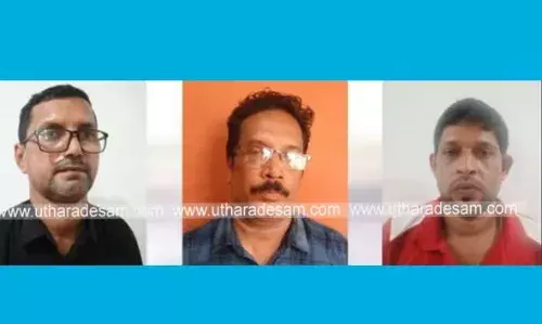 കാഞ്ഞങ്ങാട്ടെ സ്ഥാപനം കേന്ദ്രീകരിച്ച് വ്യാജ സര്ട്ടിഫിക്കറ്റ് നിര്മ്മാണം; 3 പേര് അറസ്റ്റില് കാഞ്ഞങ്ങാട്ടെ സ്ഥാപനം കേന്ദ്രീകരിച്ച് വ്യാജ സര്ട്ടിഫിക്കറ്റ് നിര്മ്മാണം; 3 പേര് അറസ്റ്റില്