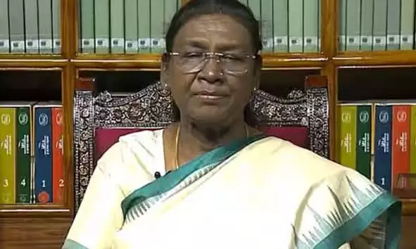 ബില്ലുകളിലെ തീരുമാനത്തിന് സമയപരിധി;സുപ്രീംകോടതി വിധിക്കെതിരെ രാഷ്ടപതിയുടെ നിര്ണായക നീക്കം ബില്ലുകളിലെ തീരുമാനത്തിന് സമയപരിധി;സുപ്രീംകോടതി വിധിക്കെതിരെ രാഷ്ടപതിയുടെ നിര്ണായക നീക്കം