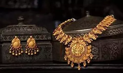 സ്വര്ണവില പിന്നെയും കൂടി; പവന് 69,760 രൂപ സ്വര്ണവില പിന്നെയും കൂടി; പവന് 69,760 രൂപ