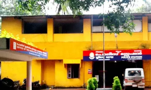 പോക്സോ കേസില് പരാതിക്കാരിയെ സ്വാധീനിക്കാന് ശ്രമം; ഭര്തൃമതി അറസ്റ്റില് പോക്സോ കേസില് പരാതിക്കാരിയെ സ്വാധീനിക്കാന് ശ്രമം; ഭര്തൃമതി അറസ്റ്റില്