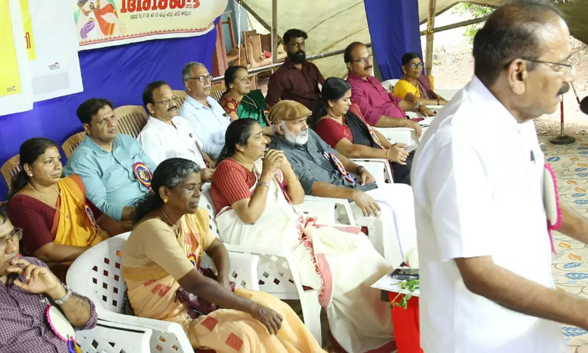 കേരളത്തിലെ വനിതാ വിമോചന മുന്നേറ്റത്തിന്റെ  പ്രതീകമാണ് കുടുംബശ്രീ-മന്ത്രി എ.കെ ശശീന്ദ്രന്‍