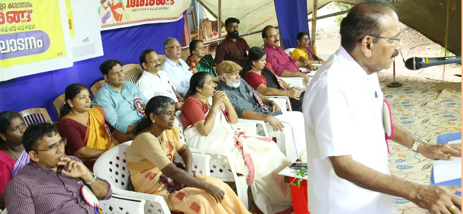 കേരളത്തിലെ വനിതാ വിമോചന മുന്നേറ്റത്തിന്റെ  പ്രതീകമാണ് കുടുംബശ്രീ-മന്ത്രി എ.കെ ശശീന്ദ്രന്‍