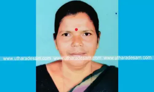 വയോധിക കിടപ്പുമുറിയിലെ ഫാനില് തൂങ്ങിമരിച്ച നിലയില് വയോധിക കിടപ്പുമുറിയിലെ ഫാനില് തൂങ്ങിമരിച്ച നിലയില്