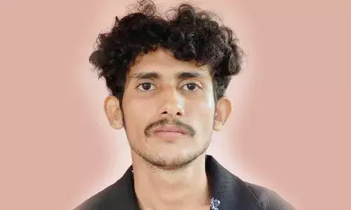 ബദിയടുക്കയില് വീട്ടില് കണ്ടെത്തിയത് 107 ഗ്രാം എം.ഡി.എം.എ; കേസില് കൂടുതല് അന്വേഷണം ബദിയടുക്കയില് വീട്ടില് കണ്ടെത്തിയത് 107 ഗ്രാം എം.ഡി.എം.എ; കേസില് കൂടുതല് അന്വേഷണം