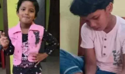 3 വയസുകാരിയെ പുഴയില് എറിഞ്ഞു കൊന്ന സംഭവം അമ്മയ്ക്കെതിരെ കൊലക്കുറ്റം ചുമത്തും; അറസ്റ്റ് ഉടന് 3 വയസുകാരിയെ പുഴയില് എറിഞ്ഞു കൊന്ന സംഭവം അമ്മയ്ക്കെതിരെ കൊലക്കുറ്റം ചുമത്തും; അറസ്റ്റ് ഉടന്