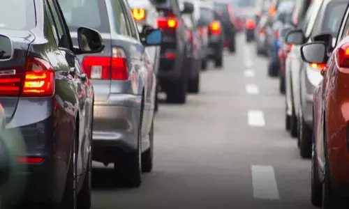 യു.എ.ഇ: റോഡ് മുറിച്ച് കടക്കല് എളുപ്പമാവും; പുതിയ പദ്ധതിയുമായി ഫുജൈറ യു.എ.ഇ: റോഡ് മുറിച്ച് കടക്കല് എളുപ്പമാവും; പുതിയ പദ്ധതിയുമായി ഫുജൈറ