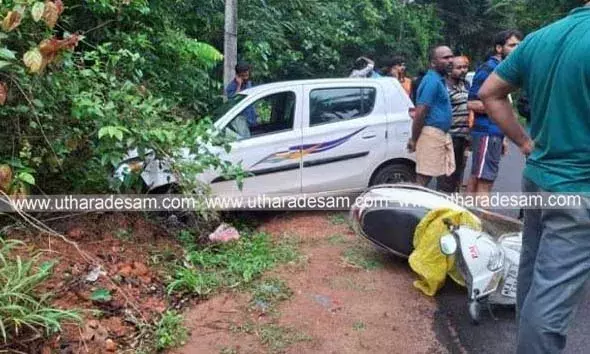 മദ്യലഹരിയില്‍ പെട്രോള്‍ അടിച്ച് പണം നല്‍കാതെ മുങ്ങി; യുവാക്കളുടെ കാര്‍ നിയന്ത്രണം വിട്ടു; സ്‌കൂട്ടര്‍ യാത്രികന് പരിക്ക്‌