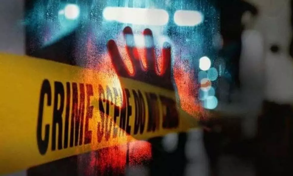 കുറ്റം സമ്മതിച്ച് ബന്ധു; നാല് വയസ്സുകാരി പീഡനത്തിനിരയായി; വഴിത്തിരിവായത് പോസ്റ്റുമോര്ട്ടം റിപ്പോര്ട്ട് കുറ്റം സമ്മതിച്ച് ബന്ധു; നാല് വയസ്സുകാരി പീഡനത്തിനിരയായി; വഴിത്തിരിവായത് പോസ്റ്റുമോര്ട്ടം റിപ്പോര്ട്ട്