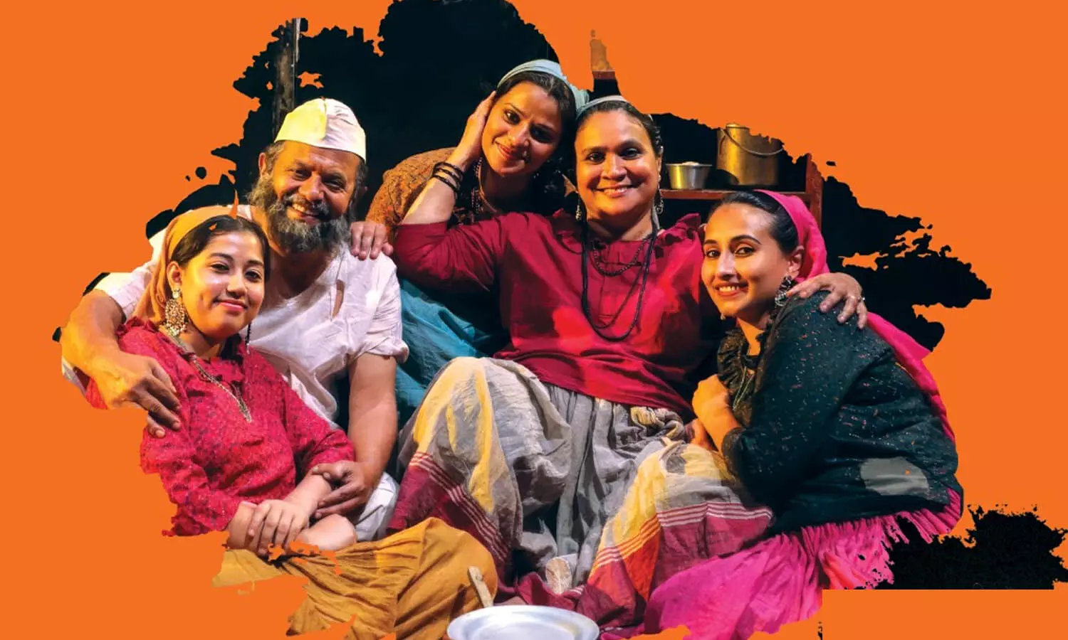 ജൊതെഗിറുവനു ചന്തിര ഇന്ന് കാസര്കോട്ട് അരങ്ങിലെത്തുമ്പോള്... ജൊതെഗിറുവനു ചന്തിര ഇന്ന് കാസര്കോട്ട് അരങ്ങിലെത്തുമ്പോള്...