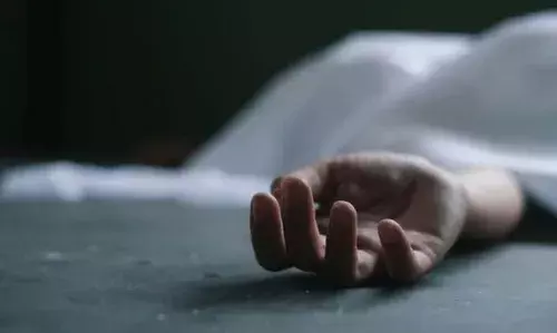 ബേഡകത്ത് വീട്ടമ്മയെ കുളത്തില് മരിച്ച നിലയില് കണ്ടെത്തി ബേഡകത്ത് വീട്ടമ്മയെ കുളത്തില് മരിച്ച നിലയില് കണ്ടെത്തി