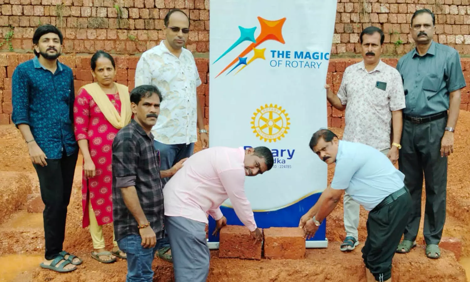 റോട്ടറി സ്‌നേഹഭവനം; മൂന്നാമത് വീടിന്റെ ശിലാസ്ഥാപനം നടത്തി