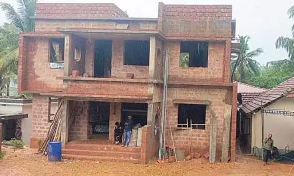 ബണ്ട്വാളില് കൊല്ലപ്പെട്ട അബ് ദുള് റഹീം യാത്രയായത് പുതിയ വീട് എന്ന സ്വപ്നം യാഥാര്ഥ്യമാകാതെ ബണ്ട്വാളില് കൊല്ലപ്പെട്ട അബ് ദുള് റഹീം യാത്രയായത് പുതിയ വീട് എന്ന സ്വപ്നം യാഥാര്ഥ്യമാകാതെ