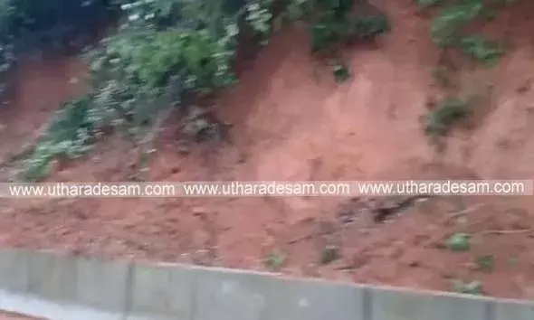 കനത്ത മഴ: ജില്ലയില്‍ പലയിടങ്ങളിലും മണ്ണിടിച്ചില്‍, നാശ നഷ്ടം