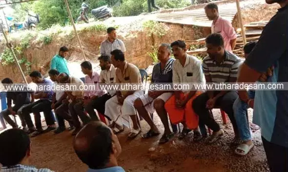 കൊല്ലപ്പെട്ട പിക്കപ്പ് വാന്‍ ഡ്രൈവര്‍ അബ്ദുള്‍ റഹീമിന്റെ കുടുംബത്തെ സന്ദര്‍ശിച്ച് അനുശോചനം രേഖപ്പെടുത്തി ഹിന്ദു സമുദായ നേതാക്കള്‍