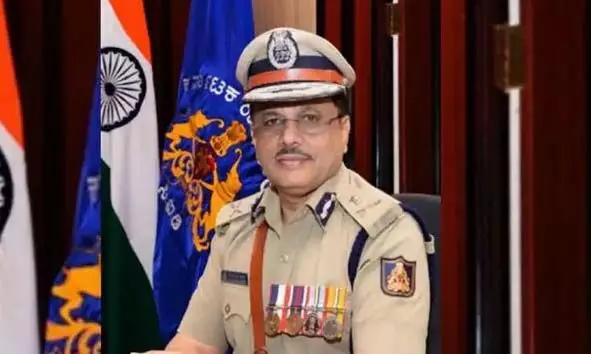 കുട്ടി മരിച്ച സംഭവം; സുരക്ഷിതമല്ലാത്ത ഗതാഗത പരിശോധനകള്ക്കെതിരെ കര്ശന നടപടി സ്വീകരിക്കുമെന്ന് ഡിജിപി ഡോ. എം.എ. സലീം; സര്ക്കുലര് പുറത്തിറക്കി കുട്ടി മരിച്ച സംഭവം; സുരക്ഷിതമല്ലാത്ത ഗതാഗത പരിശോധനകള്ക്കെതിരെ കര്ശന നടപടി സ്വീകരിക്കുമെന്ന് ഡിജിപി ഡോ. എം.എ. സലീം; സര്ക്കുലര് പുറത്തിറക്കി