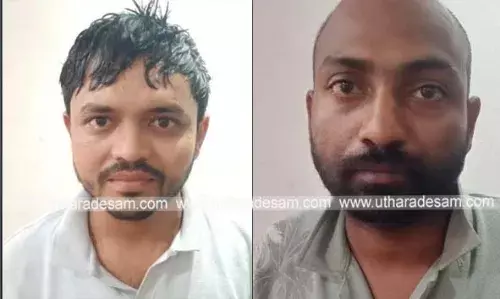 ഗള്ഫുകാരനെ കാറില് തട്ടിക്കൊണ്ടുപോയി 18 ലക്ഷം രൂപ കവര്ന്ന കേസില് 2 പേര് കൂടി അറസ്റ്റില് ഗള്ഫുകാരനെ കാറില് തട്ടിക്കൊണ്ടുപോയി 18 ലക്ഷം രൂപ കവര്ന്ന കേസില് 2 പേര് കൂടി അറസ്റ്റില്