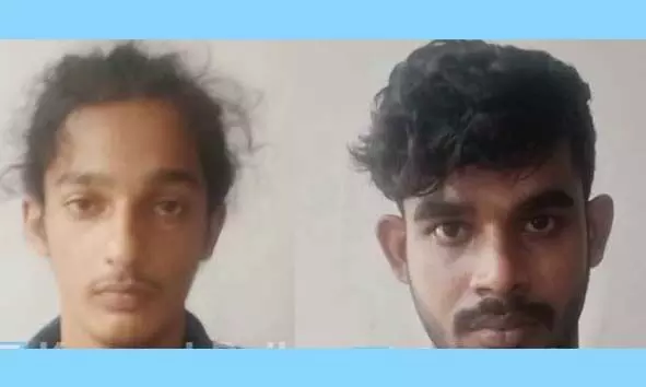 ഉറൂസിന്റെ ബാനര് കീറി നശിപ്പിച്ച് വര്ഗീയ ലഹളയുണ്ടാക്കാന് ശ്രമം; 2 പേര് അറസ്റ്റില് ഉറൂസിന്റെ ബാനര് കീറി നശിപ്പിച്ച് വര്ഗീയ ലഹളയുണ്ടാക്കാന് ശ്രമം; 2 പേര് അറസ്റ്റില്