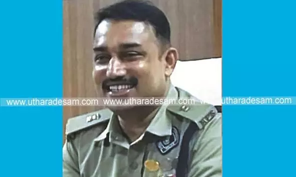ആലുവയില് എസ്.ഐ ആയി തുടക്കം; കാസര്കോടിന്റെ പള്സറിഞ്ഞ ഓഫീസര്; അന്വേഷിക്കുന്ന കേസുകളിലെല്ലാം മികവ് പുലര്ത്തി പി. ബാലകൃഷ്ണന് നായര് ആലുവയില് എസ്.ഐ ആയി തുടക്കം; കാസര്കോടിന്റെ പള്സറിഞ്ഞ ഓഫീസര്; അന്വേഷിക്കുന്ന കേസുകളിലെല്ലാം മികവ് പുലര്ത്തി പി. ബാലകൃഷ്ണന് നായര്