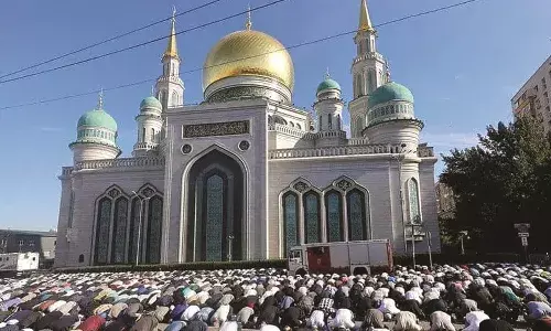 കൊടും ചൂടിലും കുളിര്‍മയേകി ഗള്‍ഫില്‍ ബലി പെരുന്നാളാഘോഷം