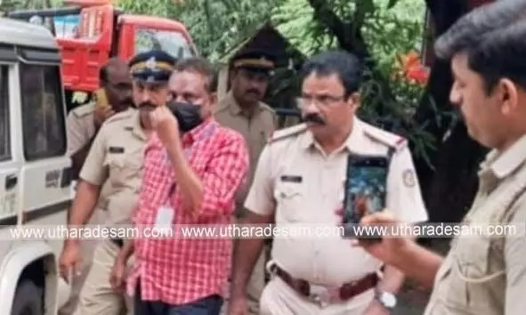 രഞ്ജിത ആര് നായരെ അധിക്ഷേപിച്ച് ഫേസ് ബുക്ക് പോസ്റ്റ്; പവിത്രനെ സസ്പെന്ഡ് ചെയ്തതിന് പിന്നാലെ അറസ്റ്റ് ചെയ്ത് പൊലീസ് രഞ്ജിത ആര് നായരെ അധിക്ഷേപിച്ച് ഫേസ് ബുക്ക് പോസ്റ്റ്; പവിത്രനെ സസ്പെന്ഡ് ചെയ്തതിന് പിന്നാലെ അറസ്റ്റ് ചെയ്ത് പൊലീസ്