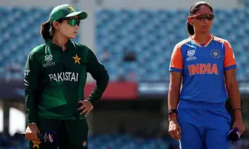 വീണ്ടും ഇന്ത്യ-പാക് ക്രിക്കറ്റ് പോരാട്ടം; ഒക്ടോബര് 5 ന് വനിതാ ഏകദിന ലോകകപ്പില് ഇരുടീമുകളും ഏറ്റുമുട്ടും വീണ്ടും ഇന്ത്യ-പാക് ക്രിക്കറ്റ് പോരാട്ടം; ഒക്ടോബര് 5 ന് വനിതാ ഏകദിന ലോകകപ്പില് ഇരുടീമുകളും ഏറ്റുമുട്ടും