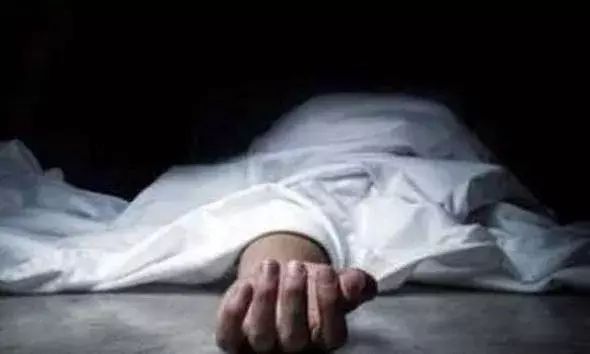 അഡൂരില്‍ പുരുഷന്റെ അഴുകിയ മൃതദേഹം കണ്ടെത്തി; കാണാതായ പത്തനംതിട്ട സ്വദേശിയുടേതാണെന്ന് സംശയം