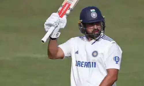 8 വര്ഷത്തിന് ശേഷം ഇന്ത്യന് ടെസ്റ്റ് ടീമില് തിരിച്ചെത്തി കരുണ് നായര്; കോഹ് ലിയുടെ നാലാം നമ്പറില് ഗില്; താരങ്ങളുടെ സാധ്യതാ ലിസ്റ്റ് പ്രഖ്യാപിച്ചു 8 വര്ഷത്തിന് ശേഷം ഇന്ത്യന് ടെസ്റ്റ് ടീമില് തിരിച്ചെത്തി കരുണ് നായര്; കോഹ് ലിയുടെ നാലാം നമ്പറില് ഗില്; താരങ്ങളുടെ സാധ്യതാ ലിസ്റ്റ് പ്രഖ്യാപിച്ചു