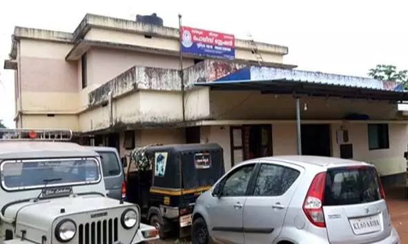 സീതാംഗോളിയില് യുവാവിനെ കാര് തടഞ്ഞ് നിര്ത്തി മര്ദിച്ചതായി പരാതി; 3 പേര്ക്കെതിരെ കേസ് സീതാംഗോളിയില് യുവാവിനെ കാര് തടഞ്ഞ് നിര്ത്തി മര്ദിച്ചതായി പരാതി; 3 പേര്ക്കെതിരെ കേസ്
