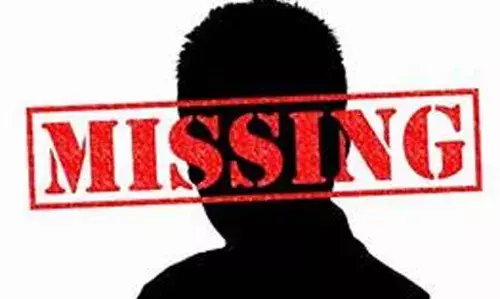 ഇരിയയില് നിന്ന് കാണാതായ പതിനേഴുകാരനെ എറണാകുളത്ത് കണ്ടെത്തി ഇരിയയില് നിന്ന് കാണാതായ പതിനേഴുകാരനെ എറണാകുളത്ത് കണ്ടെത്തി