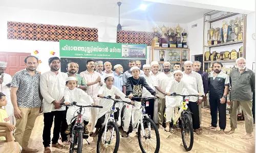 നിസ്കാരത്തിന് കൃത്യസമയത്തെത്തി; സൈക്കിളുമായി കുട്ടികള് മടങ്ങി നിസ്കാരത്തിന് കൃത്യസമയത്തെത്തി; സൈക്കിളുമായി കുട്ടികള് മടങ്ങി