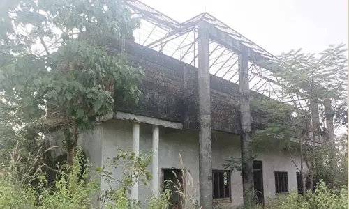 കുമ്പള മുജങ്കാവിലെ യക്ഷഗാന അക്കാദമിക്ക്  പുതുജീവന് നല്കാന് സര്ക്കാര് നടപടി കുമ്പള മുജങ്കാവിലെ യക്ഷഗാന അക്കാദമിക്ക്  പുതുജീവന് നല്കാന് സര്ക്കാര് നടപടി