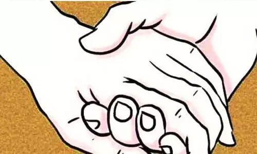 ആശ്വാസമേകാതെ ആശ്വാസ കിരണം; ധനസഹായം മുടങ്ങിയിട്ട് ഒരു വര്ഷം; അപേക്ഷിച്ചവര് പാതിവഴിയില് ആശ്വാസമേകാതെ ആശ്വാസ കിരണം; ധനസഹായം മുടങ്ങിയിട്ട് ഒരു വര്ഷം; അപേക്ഷിച്ചവര് പാതിവഴിയില്