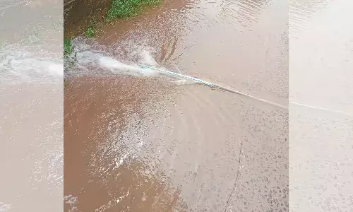 കുടിവെള്ള പൈപ്പുകള് സ്ഥാപിക്കാന്  വെട്ടിപ്പൊളിച്ച റോഡ് നന്നാക്കാത്തത് ദുരിതമാവുന്നു കുടിവെള്ള പൈപ്പുകള് സ്ഥാപിക്കാന്  വെട്ടിപ്പൊളിച്ച റോഡ് നന്നാക്കാത്തത് ദുരിതമാവുന്നു