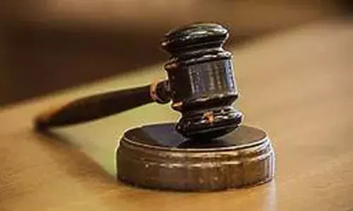 ആണ്കുട്ടിയെ ലൈംഗികമായി പീഡിപ്പിച്ച കേസ്; പ്രതിക്ക് 8 വര്ഷം കഠിന തടവും 21,000 രൂപ പിഴയും ശിക്ഷ ആണ്കുട്ടിയെ ലൈംഗികമായി പീഡിപ്പിച്ച കേസ്; പ്രതിക്ക് 8 വര്ഷം കഠിന തടവും 21,000 രൂപ പിഴയും ശിക്ഷ