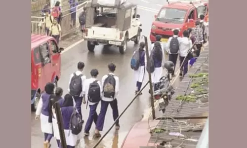 നടപ്പാതയും ഓവുചാലുമില്ല; കാല്‍നടയാത്രക്കാര്‍ക്ക് ദുരിതം