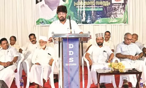 മതവെറി വ്യാപിപ്പിക്കുന്ന കാലത്ത് മെട്രോ ഹാജിയുടെ  ഒരുമ വളര്‍ത്തിയ മാതൃക പ്രസക്തം-സമദാനി